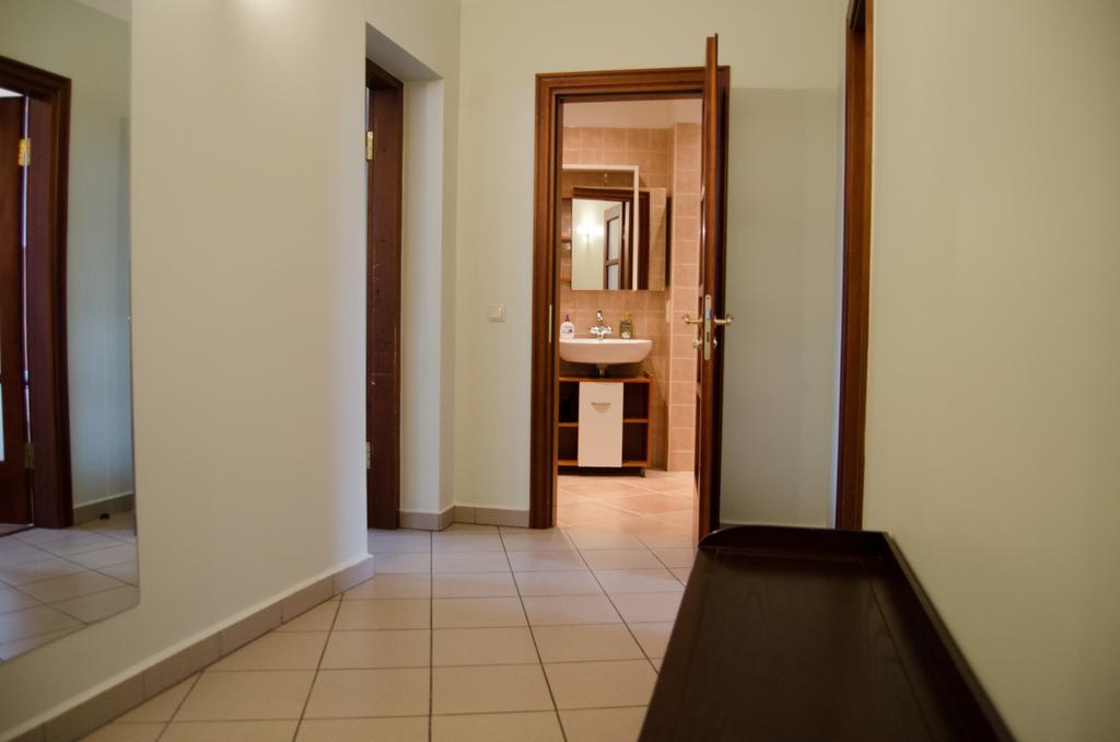 City Inn Riga Apartment, Old Town Panorama View With Parking エクステリア 写真